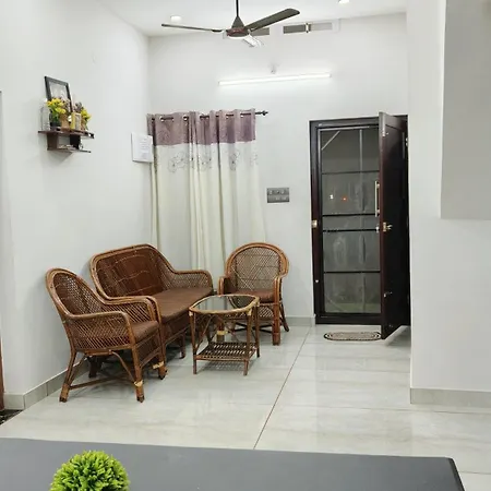 De Banyan Fort Homestay-3